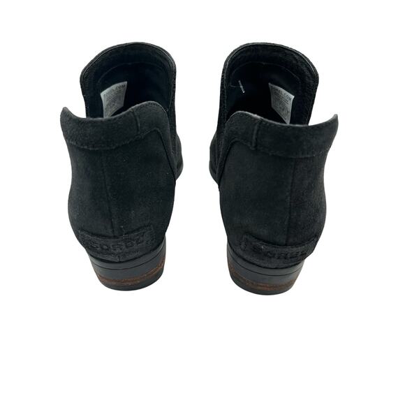 Sorel Lolla Black Suede Leather Cut Out Chelsea Ankle Boots  display picture 3